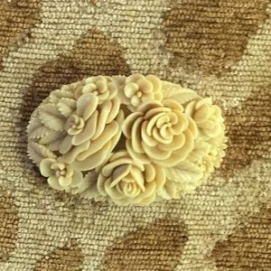 Vintage Carved Floral Pin